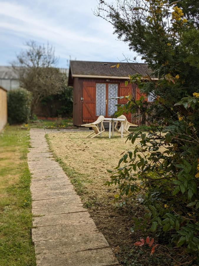 Au Petit Chalet D'Illiers Combray - Salle D'Eau Uniquement מראה חיצוני תמונה