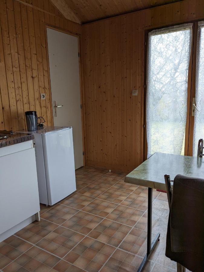 Au Petit Chalet D'Illiers Combray - Salle D'Eau Uniquement מראה חיצוני תמונה