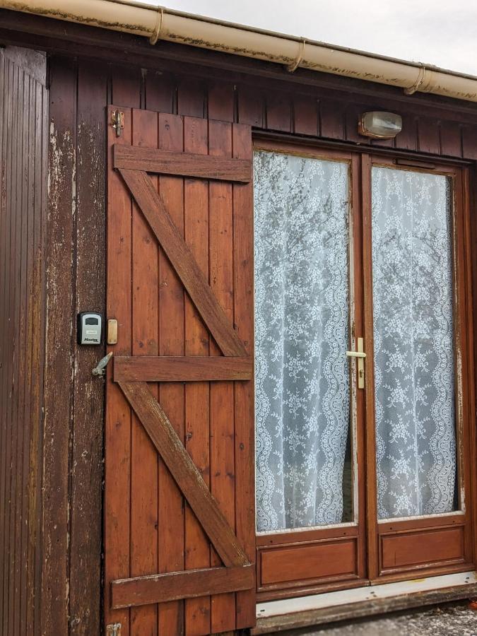 Au Petit Chalet D'Illiers Combray - Salle D'Eau Uniquement מראה חיצוני תמונה